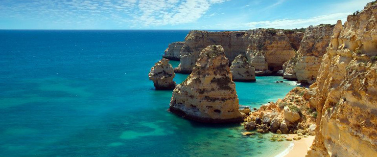 Karine nous fait découvrir l'Algarve, terre de ses origines portugaises.